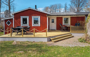 Gorgeous Home In Lönashult With Wifi